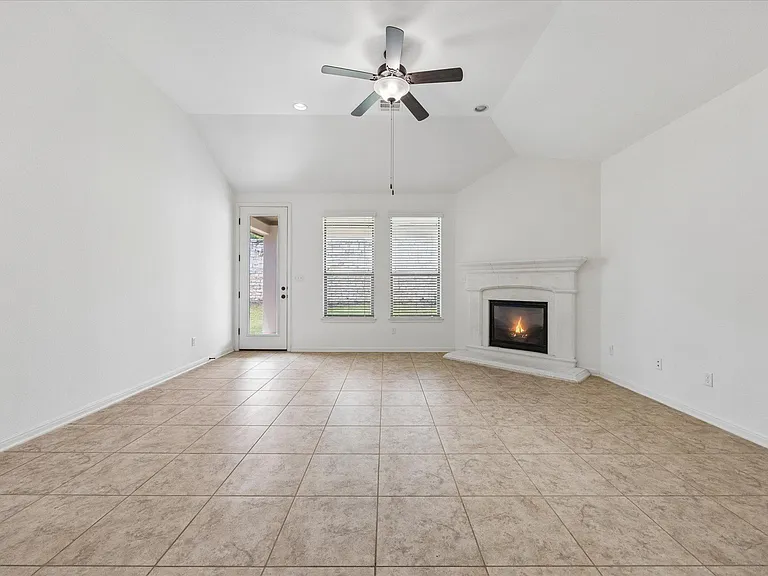 14304 Senia Bnd — Photo 5