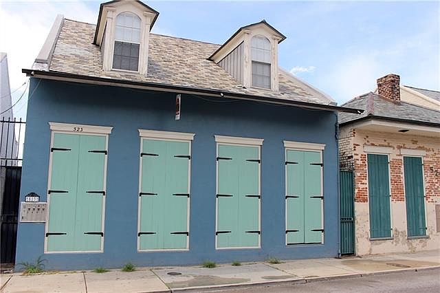 1st image of 523 Burgundy St APT 2