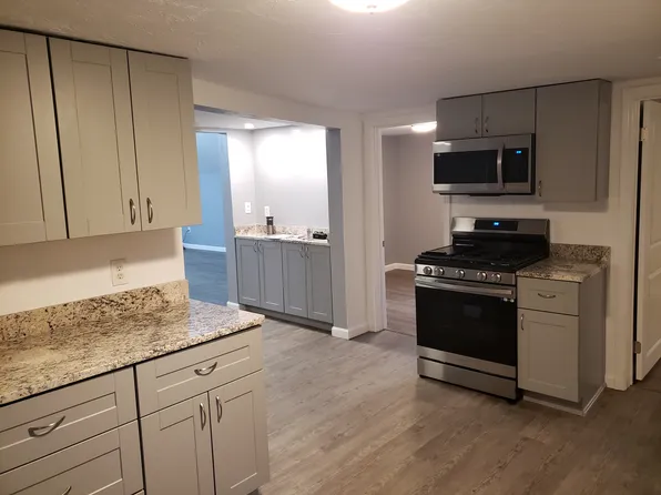 49 Sycamore St APT 3, Millbury, MA 01527