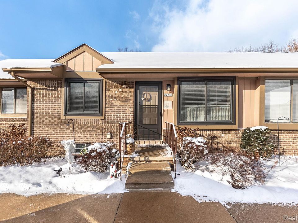 1st image of 27748 Trailbrooke Cir