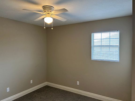 5th image of 5001 Shannon Dr