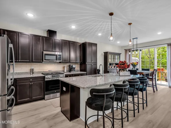 715 Fremont Drive, Manalapan, NJ 07726