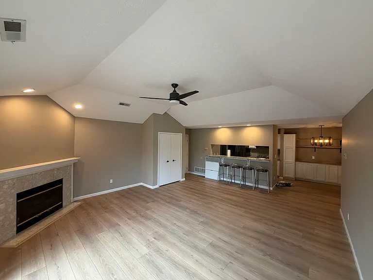 8595 Scenicview Dr #202 — Photo 8
