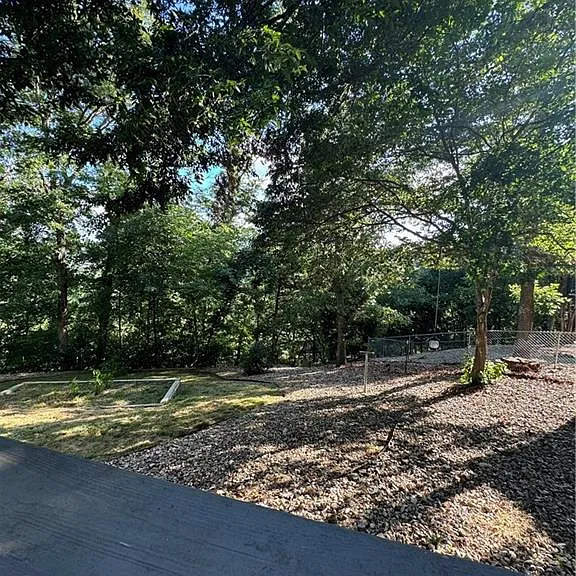 47 Dalton Dr — Photo 24