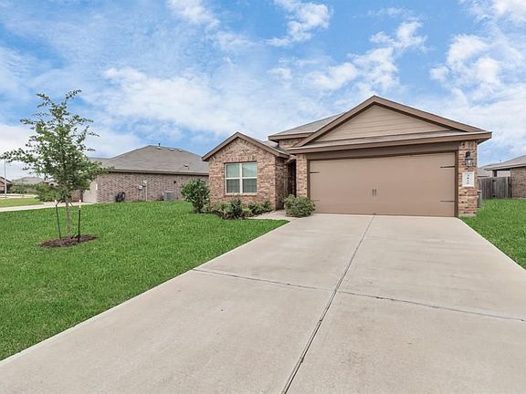 3rd image of 3826 McDonough Way