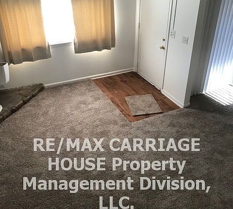 3rd image of 202 Longhunter Cir