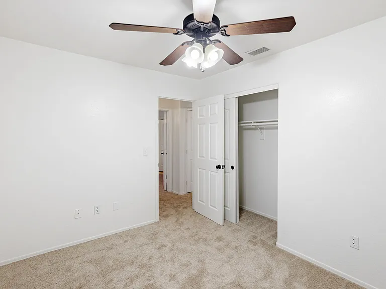 1492 N Saddle St — Photo 30