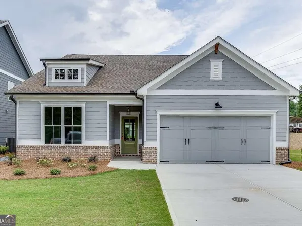 6049 Morrow Dr, Flowery Branch, GA 30542