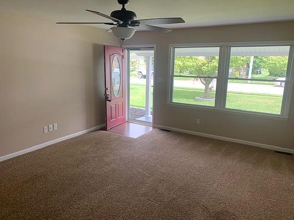 4th image of 2916 Christie Pl