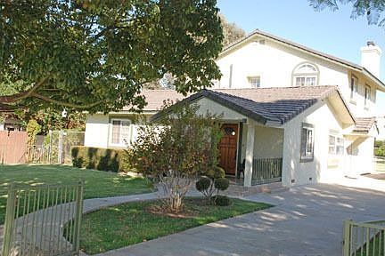 2nd image of 4504 N Sunflower Ave
