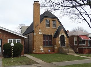 9539 S Prairie Ave, Chicago, IL 60628