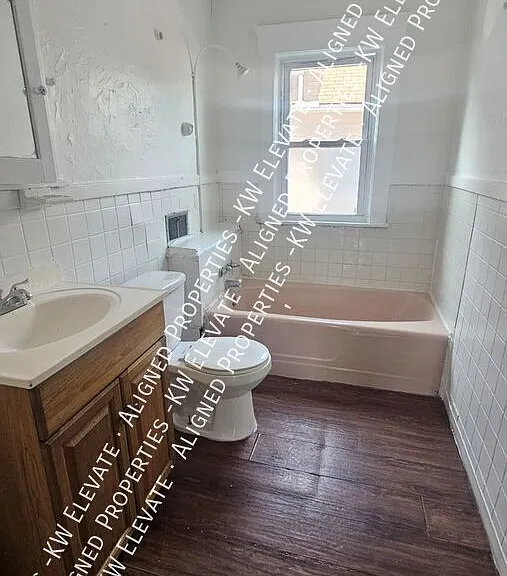 3291 W 38th St #1 — Photo 12