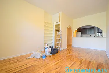 Rented by Uptown Flats LLC