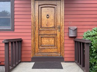 Tall Woods, Groton, CT 06340