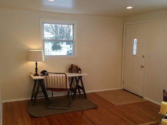 3rd image of 993 Pennings Ave