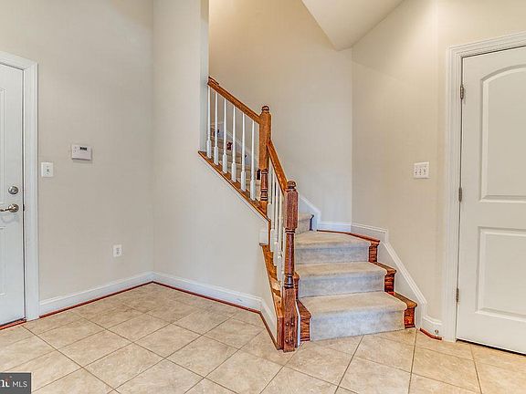 4th image of 16006 Greymill Manor Dr