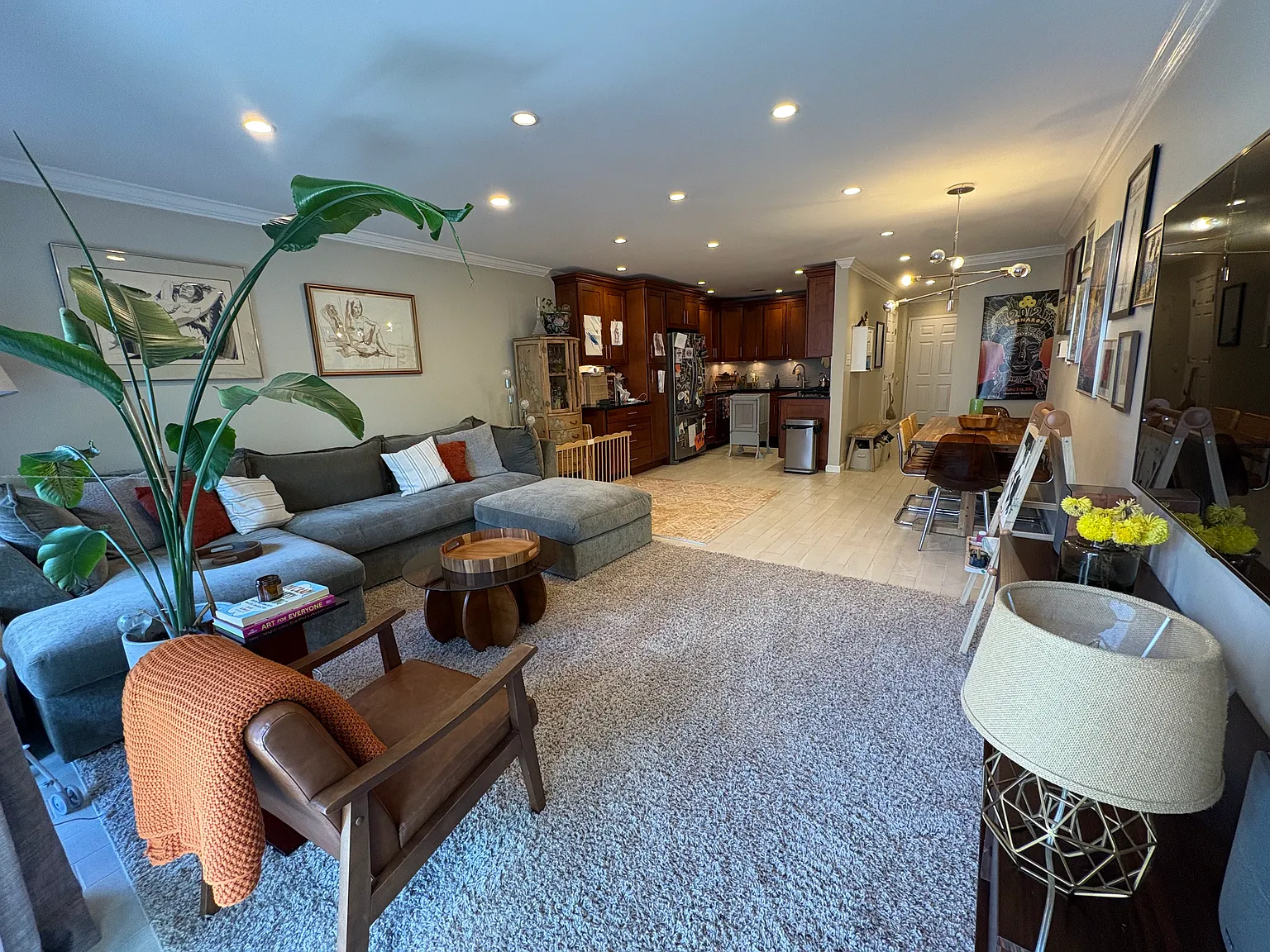 2 bed, 987 sqft, $4,500 — Photo 3
