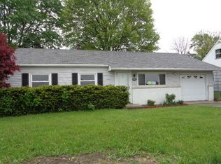 1404 N Mattis Ave, Champaign, IL 61821