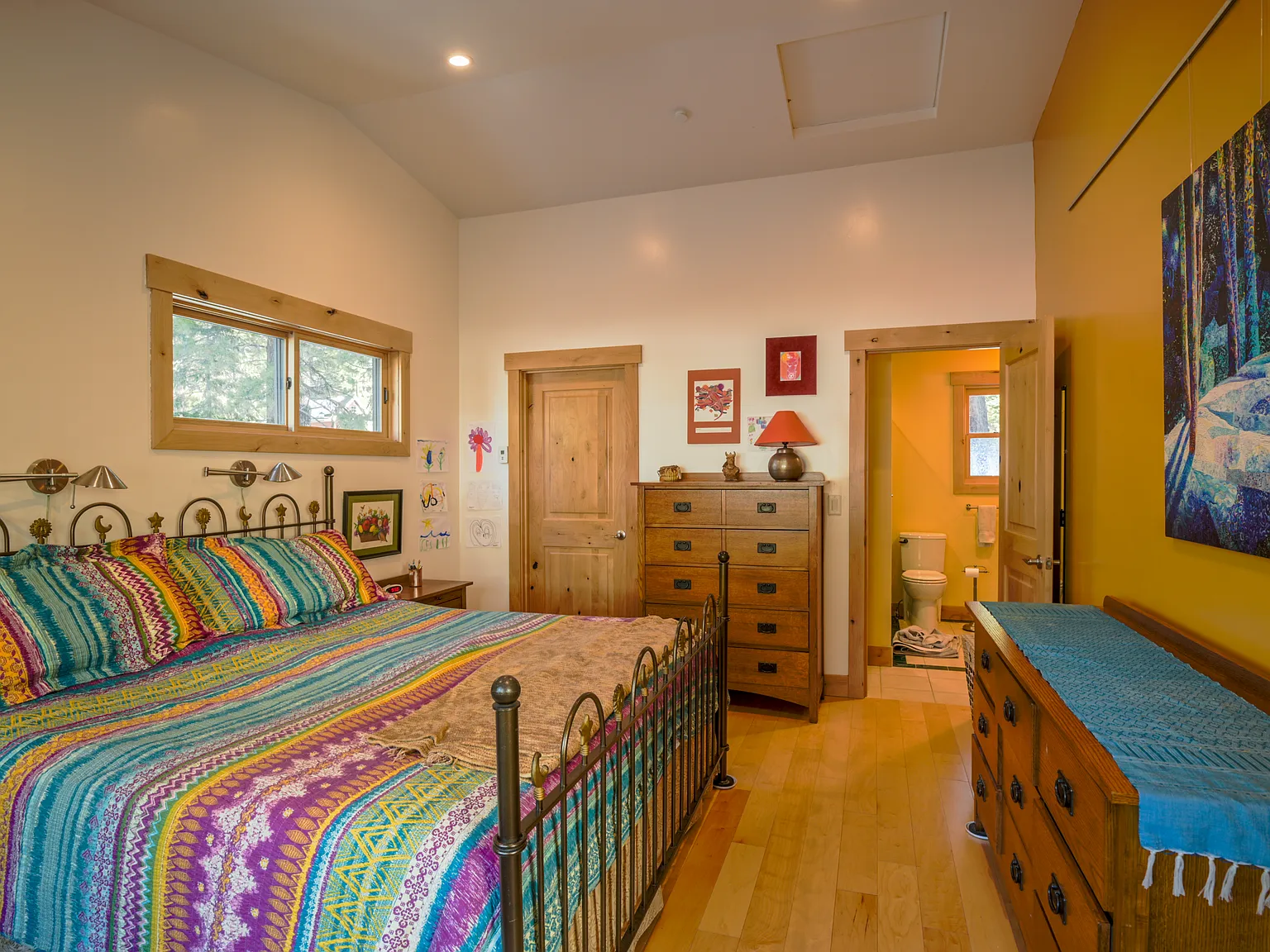 2 bed, 1700 sqft, $3,100 — Photo 3