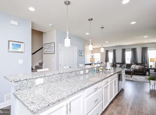 8421 Kendall Ct, Laurel, MD 20724