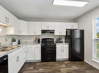 Parc at Creekside, Kansas City, MO 64132