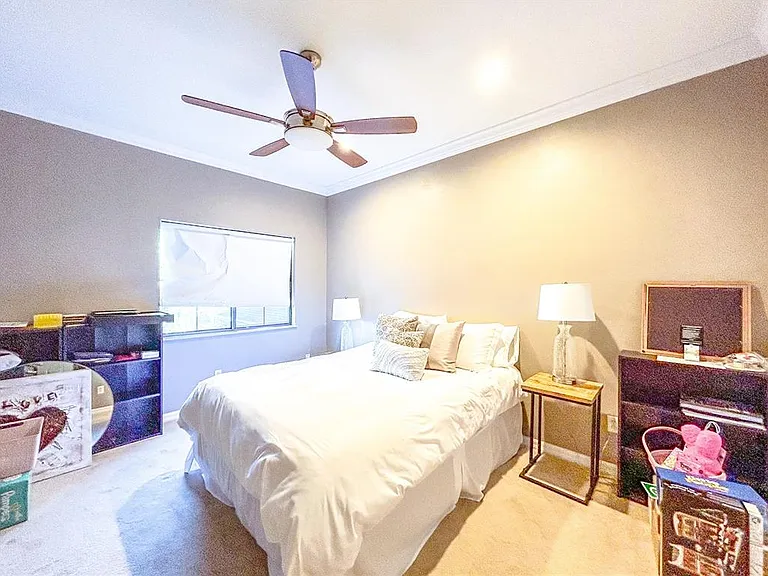 5339 NW 9th Ln — Photo 13