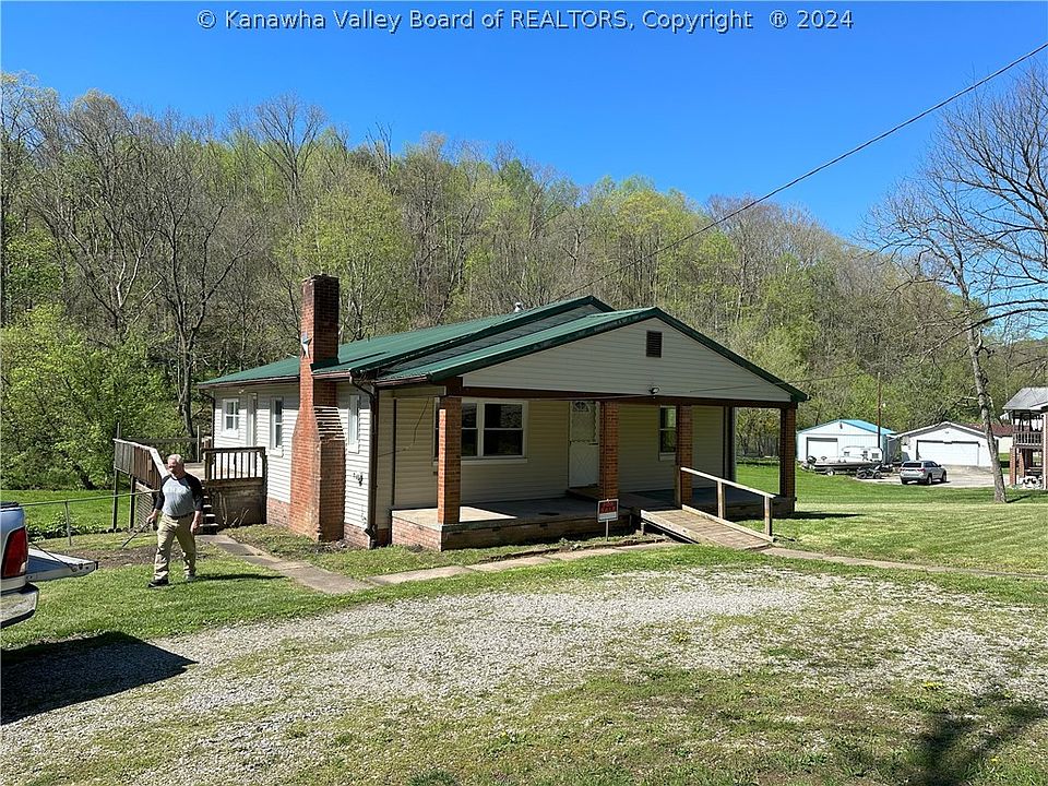 1st image of 1931 Lakeland Dr