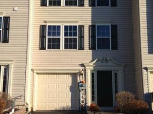 1050 Sparrow Way, Breinigsville, PA 18031
