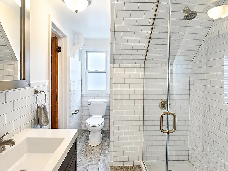 7920 Ridge Blvd #3 — Photo 12