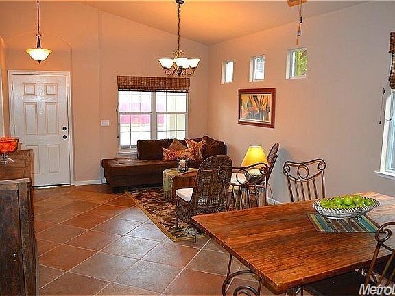 4th image of 8118 Andante Dr