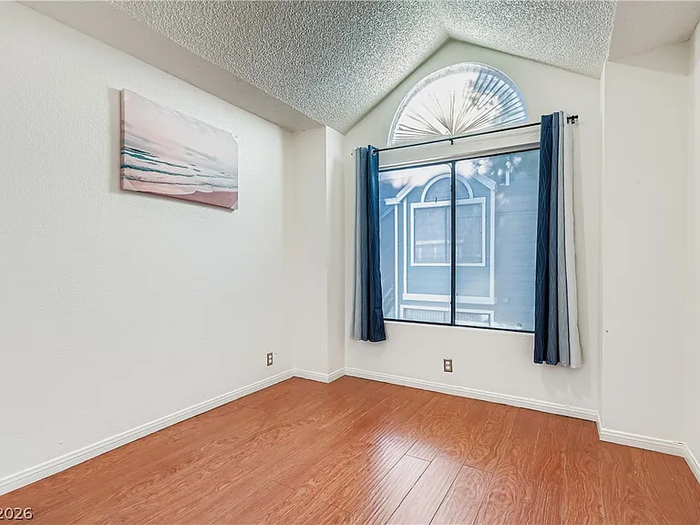 3217 Symphony Dr — Photo 18