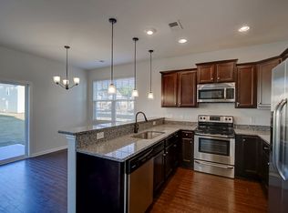 7805 Open Ct, North Charleston, SC 29418