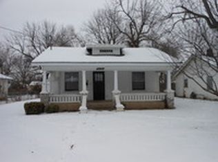 2135 W Elm St, Springfield, MO 65806