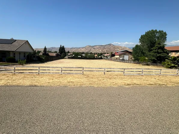 16519 Wardlaw Drive Drive, Springville, CA 93265