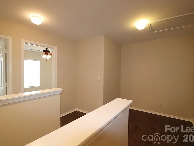 13011 Lake Erie Ln — Photo 21