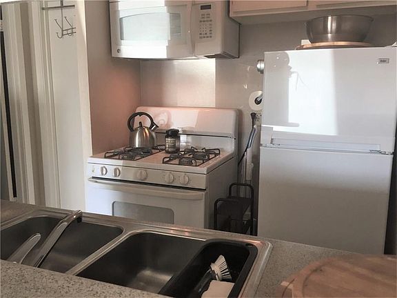 2nd image of 5207 Tahoe Trl APT C
