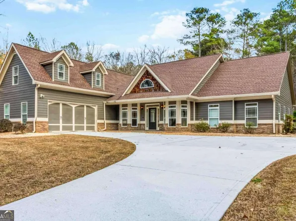 152 Geoffrey Ln, Oxford, GA 30054