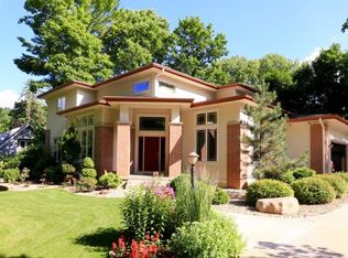 3411 Sunset Dr, Madison, WI 53705