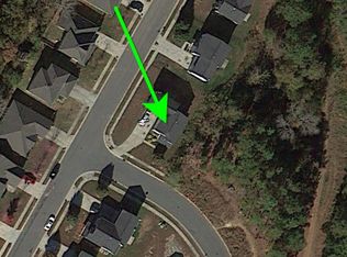 605 Cliffs Inn Cres, Charlotte, NC 28214