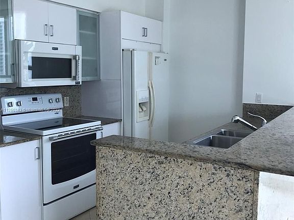 5th image of 17555 Atlantic Blvd APT 1201