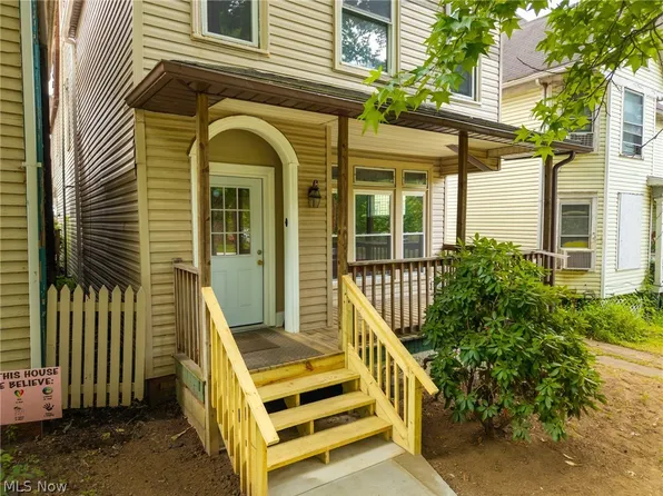 202 Sacra Via St, Marietta, OH 45750