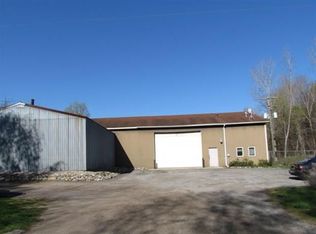 6902 Paw Paw Lake Rd, Coloma, MI 49038