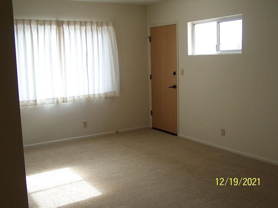 Living Room - Door to Shared Deck