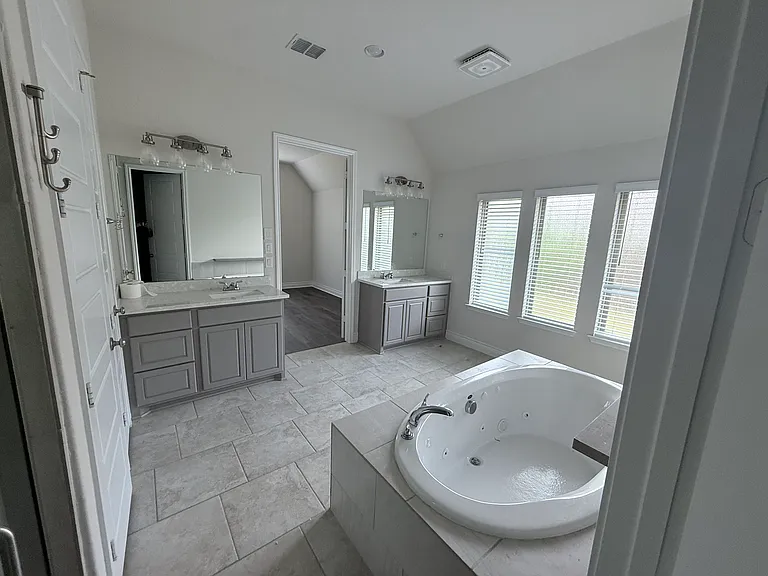 Master bath