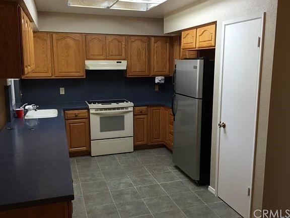 4th image of 2450 Koehn Ct