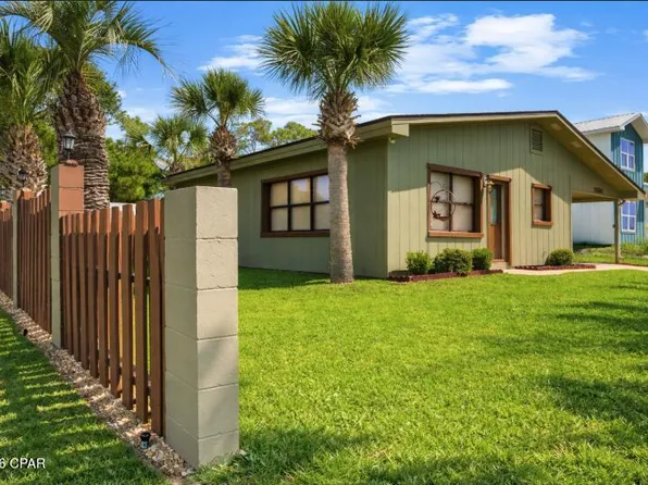 17850 Lynn St, Panama City Beach, FL 32413