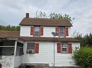 22170 Raymond Ln, Cape Charles, VA 23310