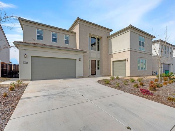 5080 Glacier Peak Dr