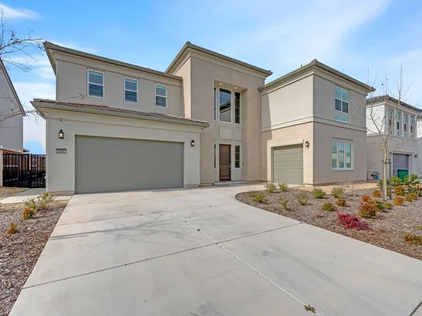 5080 Glacier Peak Dr, El Dorado Hills, CA 95762