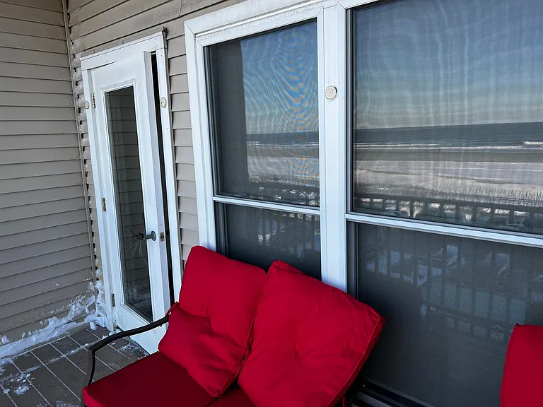 83 Ocean Blvd #307 — Photo 36